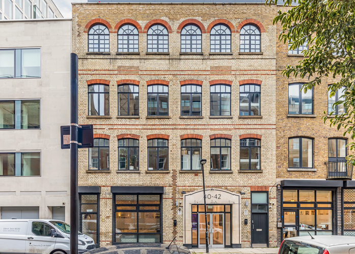 Property photo 1 of 15