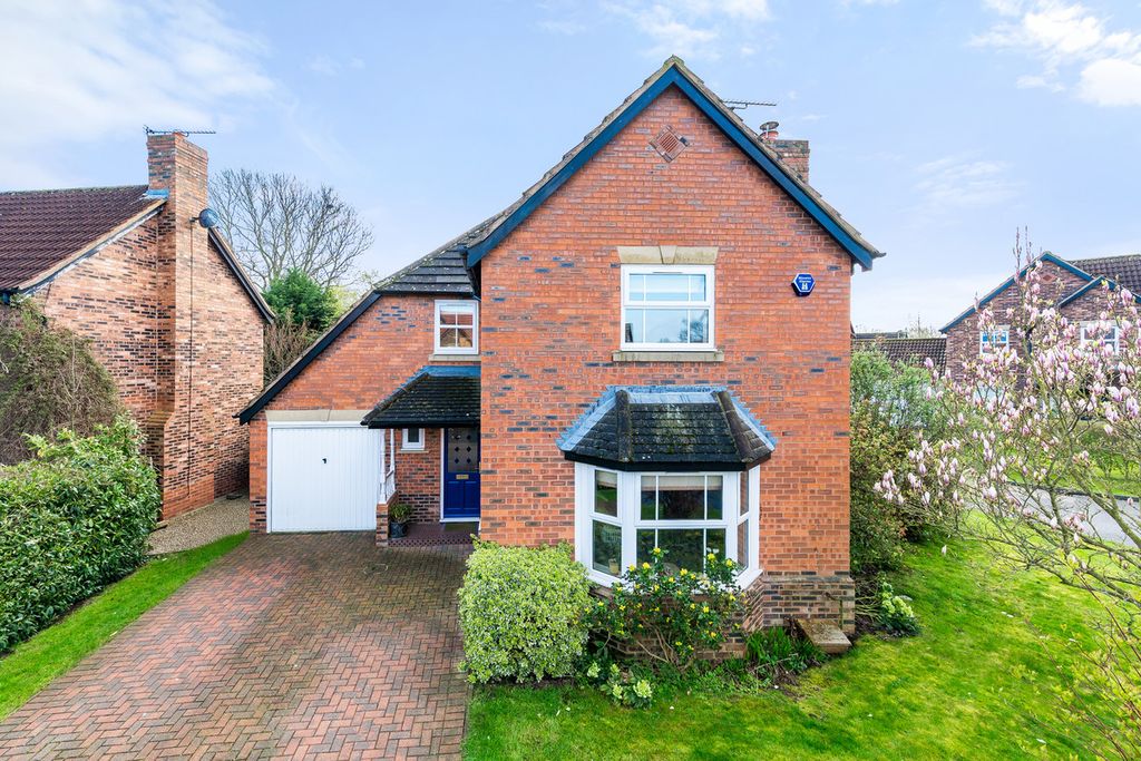 Property photo 1 of 30