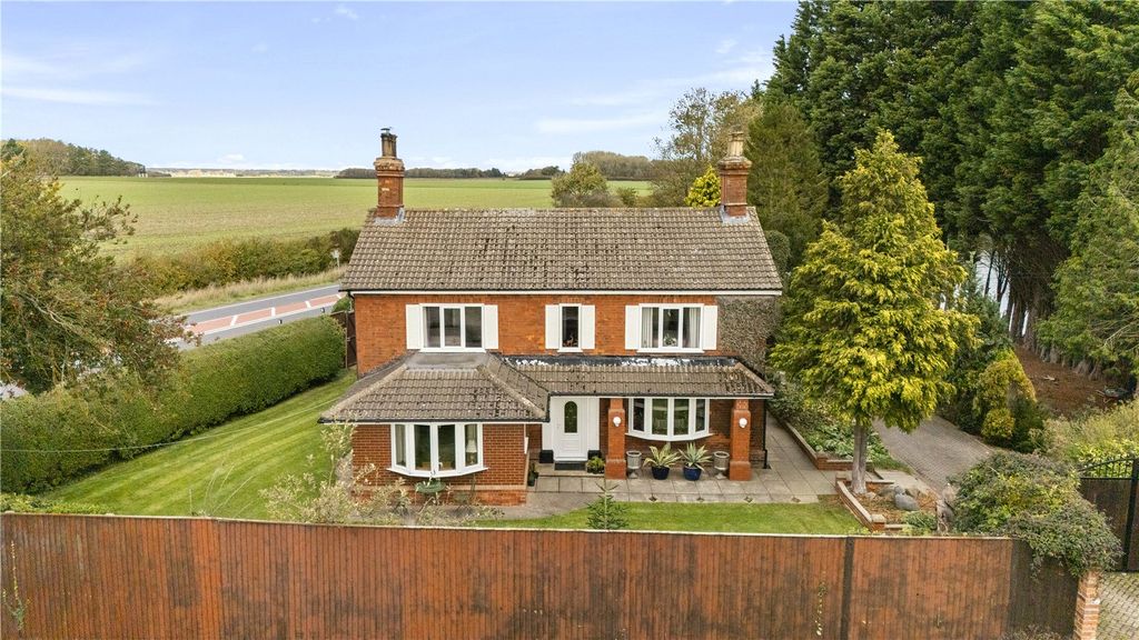 Property photo 2 of 50 Picture No. 34