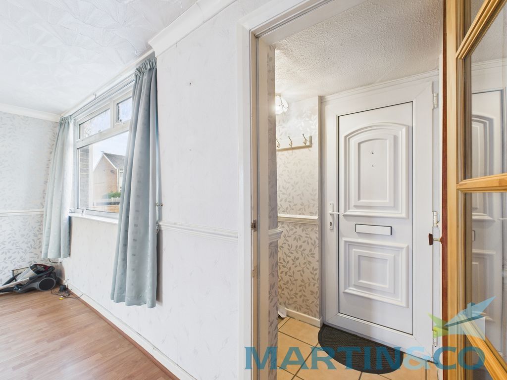 Property photo 3 of 21