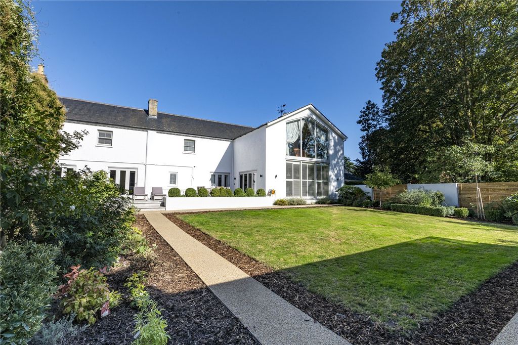 Property photo 2 of 48 Picture No. 42