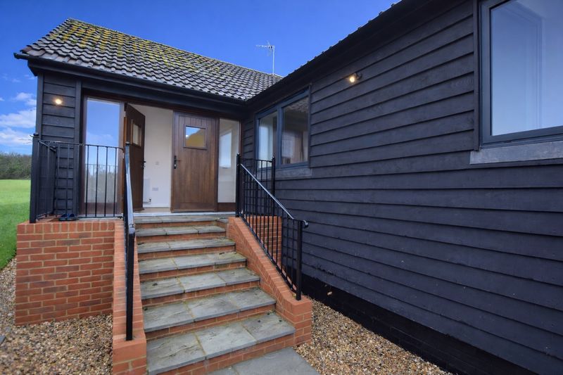 Property photo 2 of 15 Photo 11