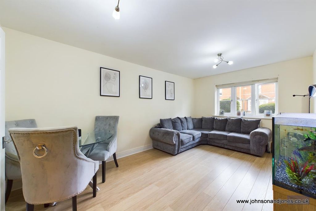Property photo 2 of 12 Cam02663G0-Pr0203-Still006.Jpg