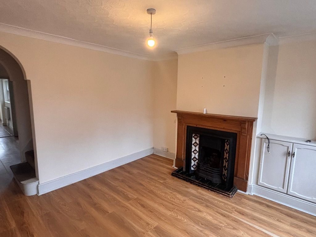 Property photo 2 of 9 Gallery