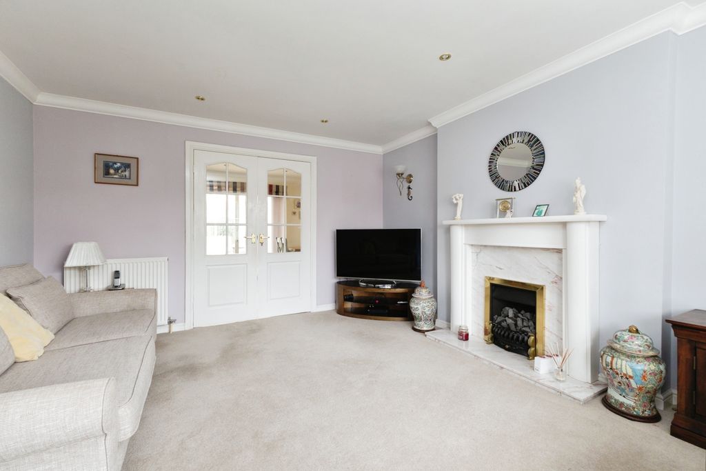 Property photo 2 of 17 Photography