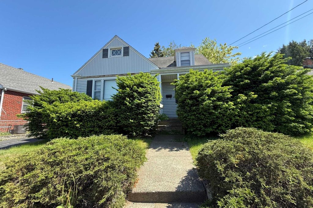 Property photo 2 of 3 <Alttext/>