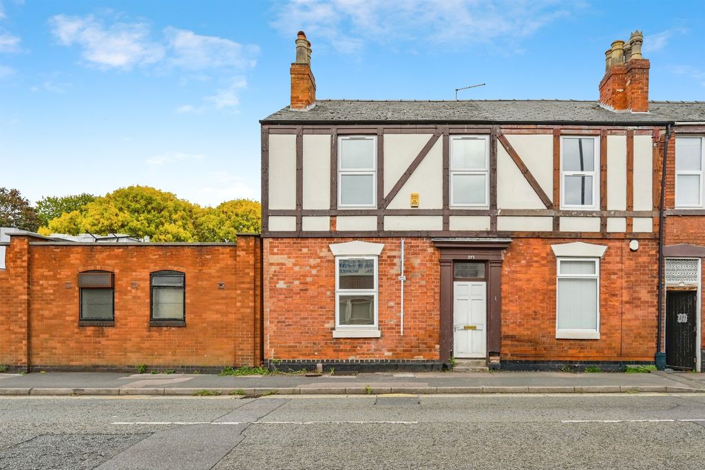 Property photo 1 of 18