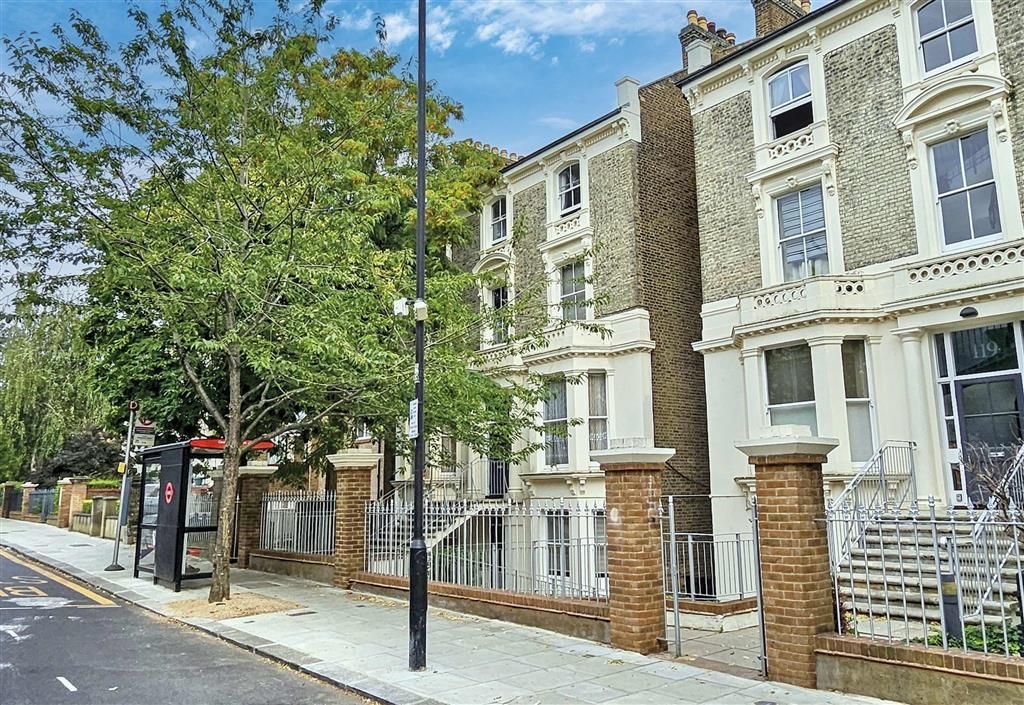 Property photo 1 of 5