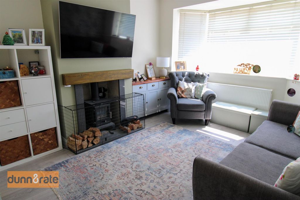 Property photo 2 of 21 Img_5588.Jpg