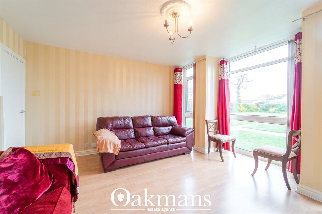 Property photo 3 of 17 Picture No. 12