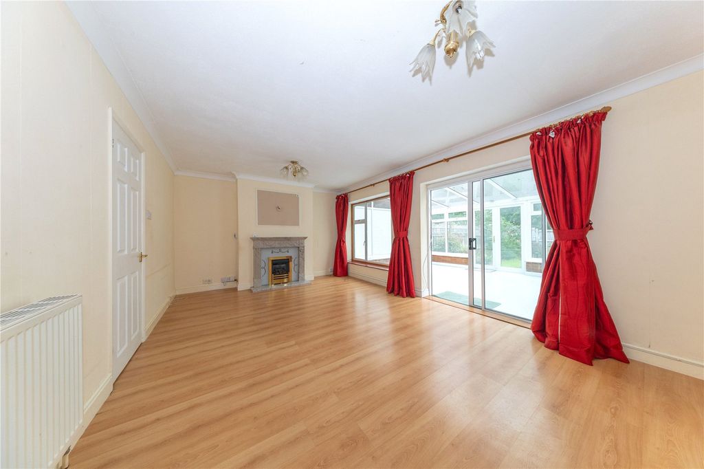 Property photo 3 of 24 Picture No. 09