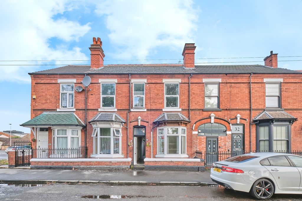 Property photo 1 of 19