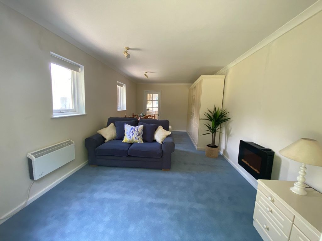 Property photo 3 of 7 2970203