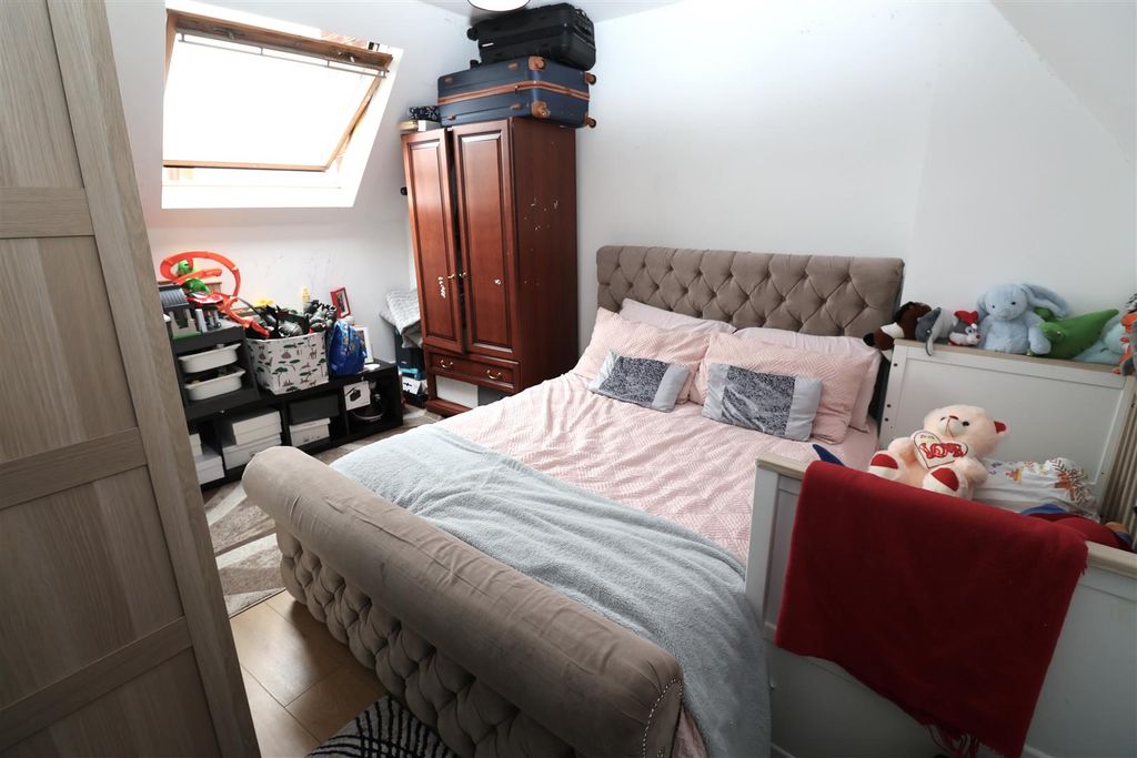 Property photo 3 of 8 Img_1190.Jpg