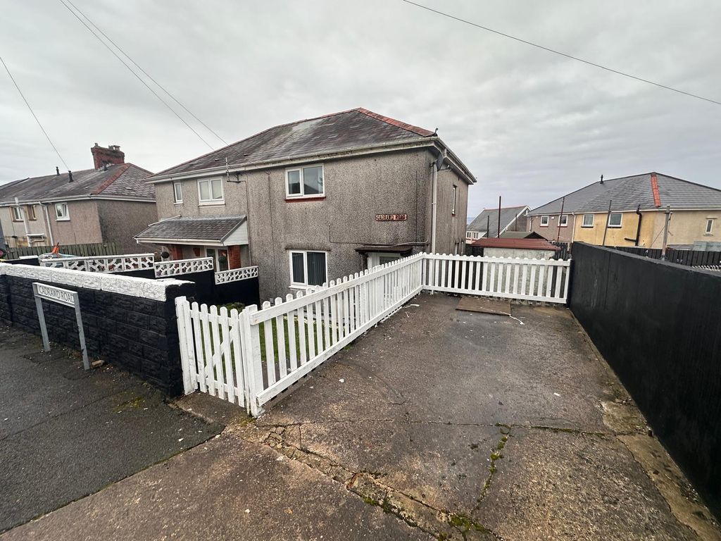 Property photo 2 of 13 Whatsapp Image 2026-01-15 At 11.56.34 Am (11)