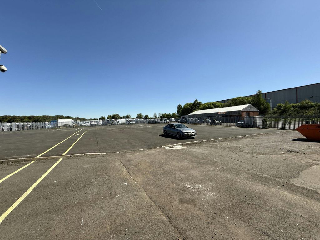 Property photo 2 of 7 Image 2