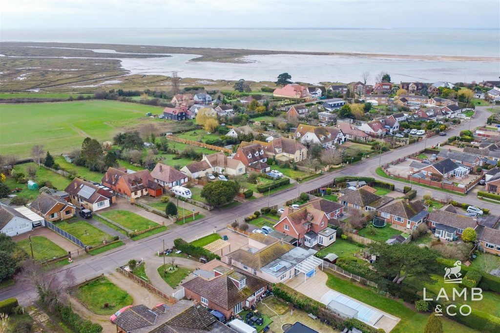 Property photo 1 of 40 Aerial