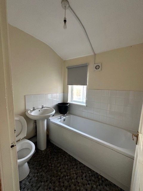 Property photo 3 of 3