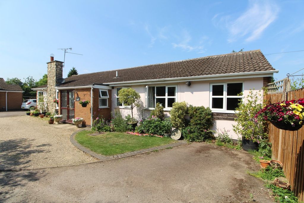 Property photo 1 of 20