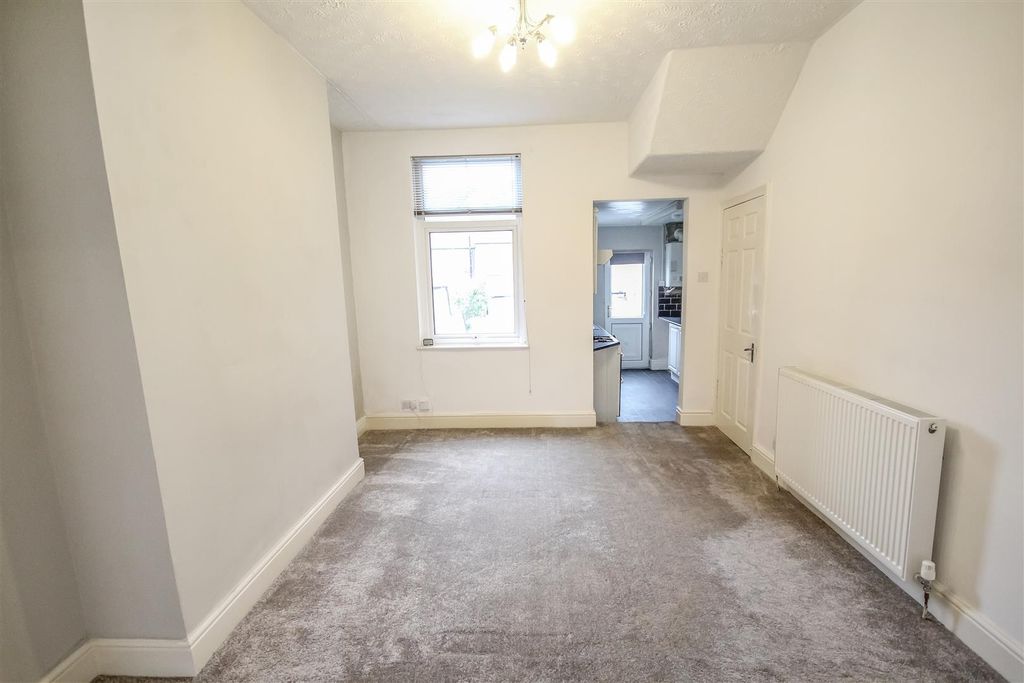 Property photo 3 of 11 Img_6400.Jpg