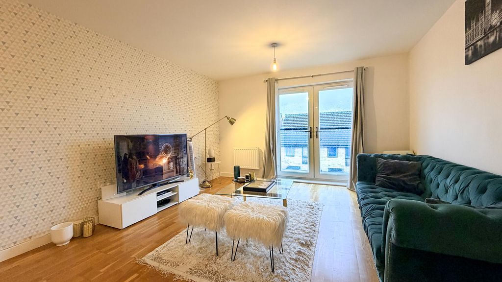 Property photo 3 of 8 Living Room