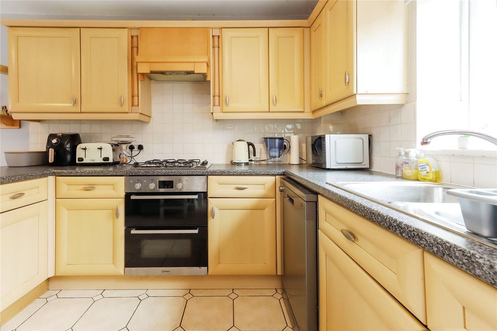 Property photo 3 of 13 Kitchen/Diner