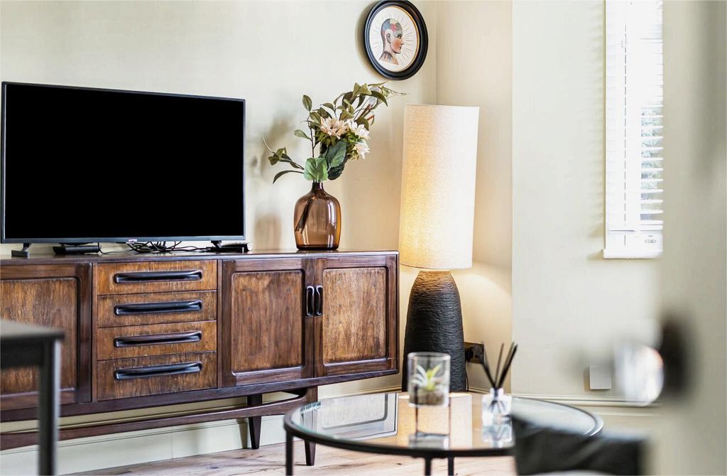 Property photo 3 of 29 Photo 18