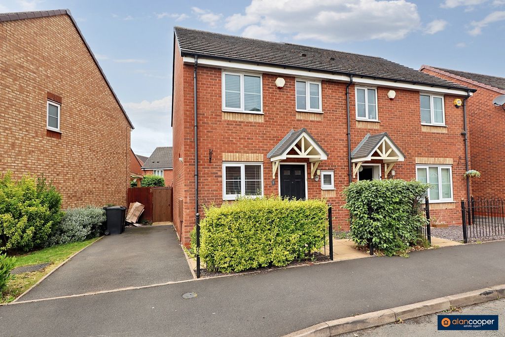 Property photo 1 of 21 3304743