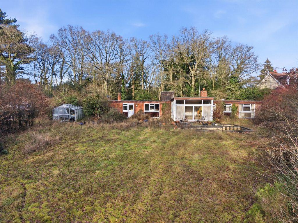 Property photo 2 of 7 Rear