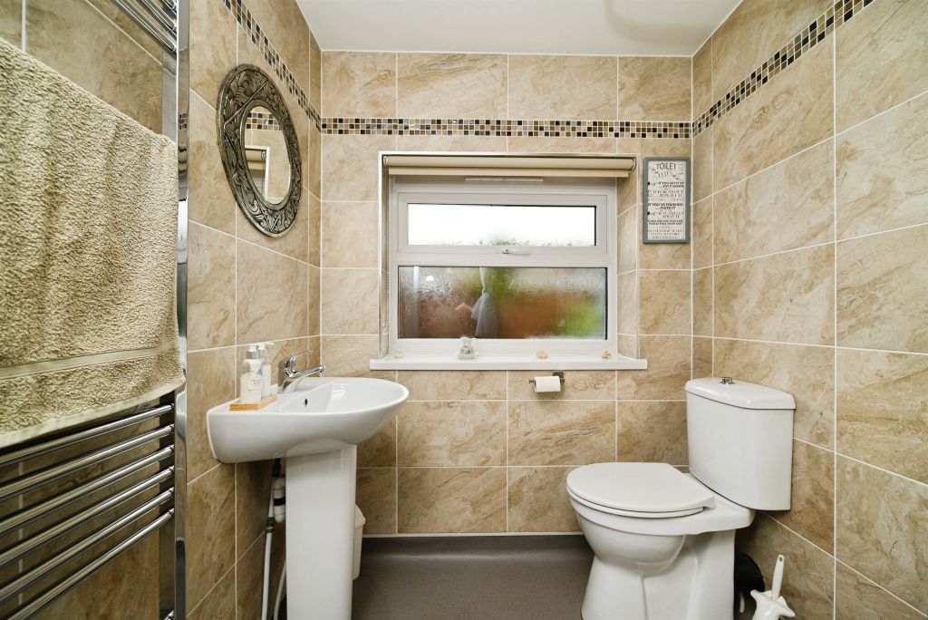 Property photo 3 of 16