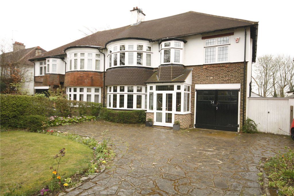 Property photo 1 of 3 Front View