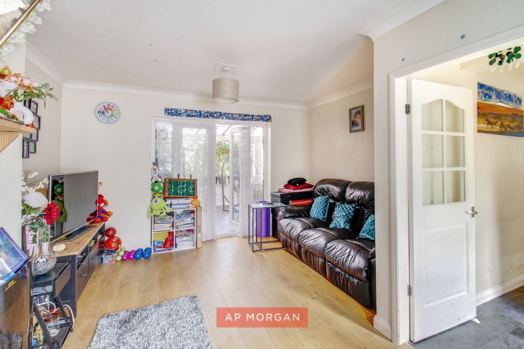 Property photo 2 of 12 Picture No. 08