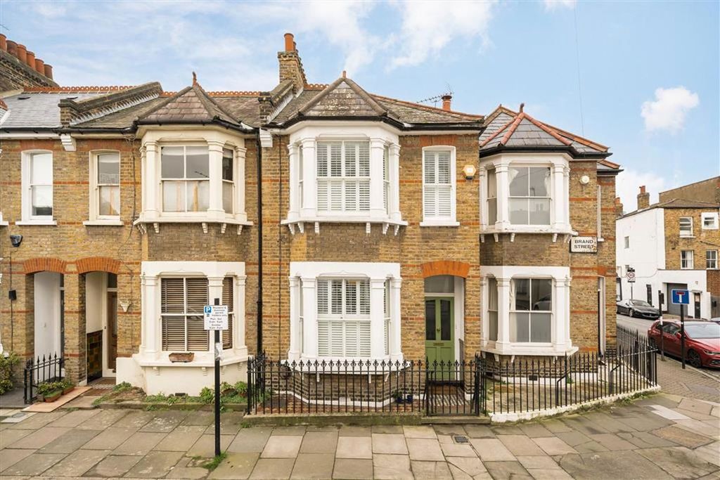 Property photo 1 of 9