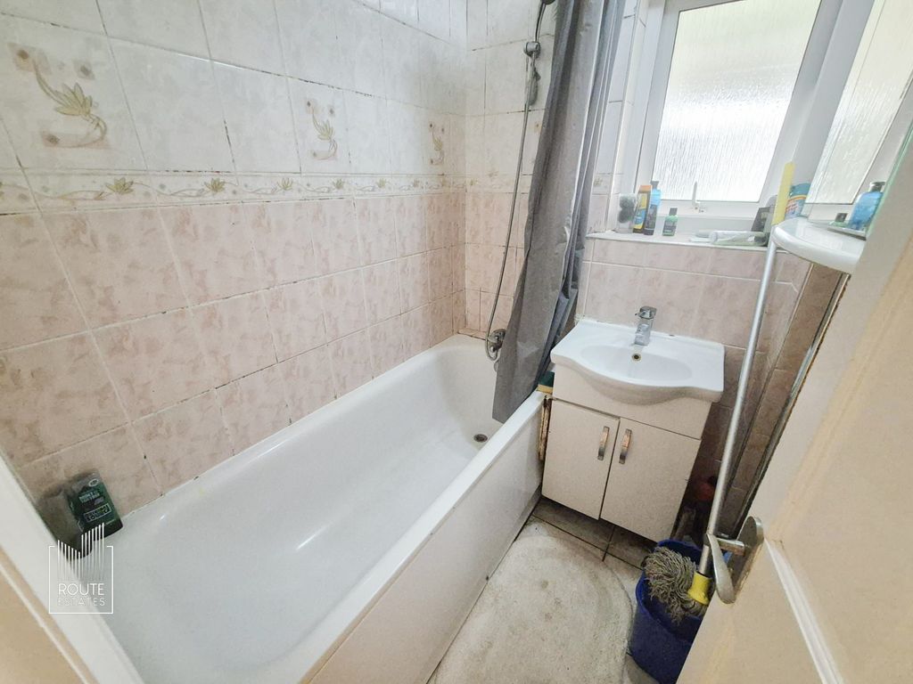 Property photo 3 of 4 Photo 1