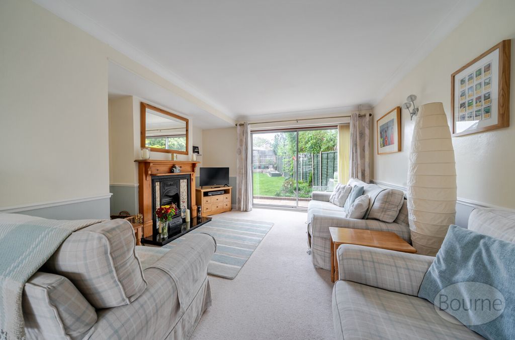 Property photo 2 of 18 d2c2379F-12A5-479...