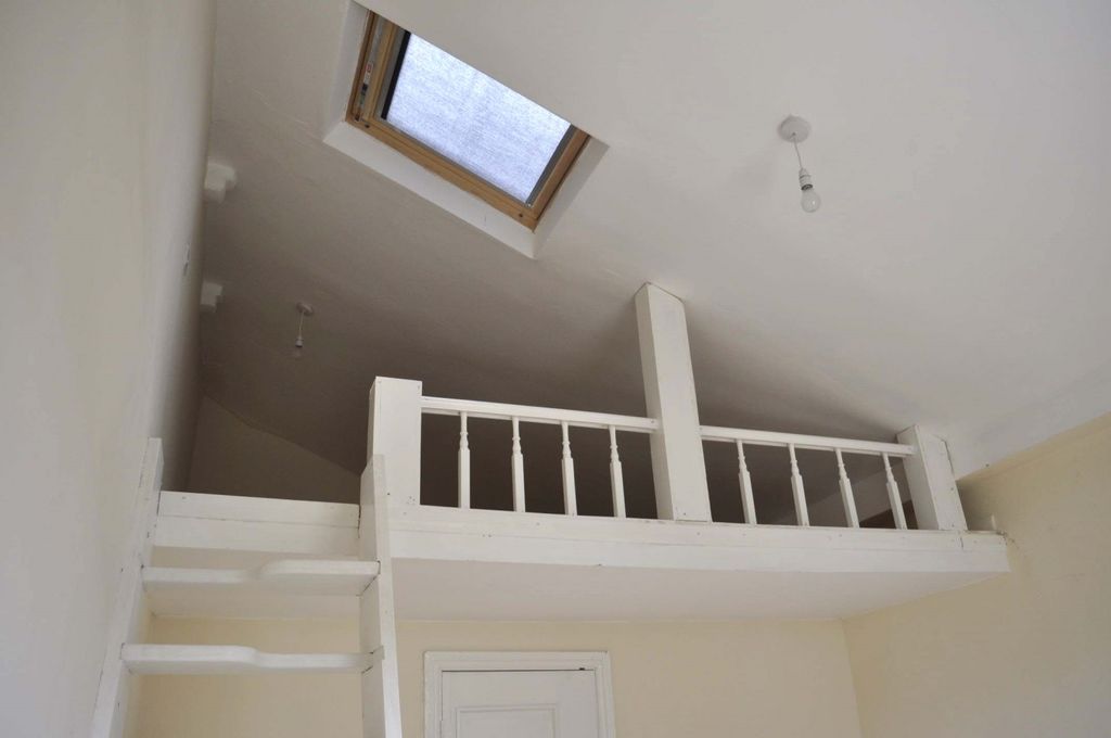 Property photo 1 of 6 Mezzanine