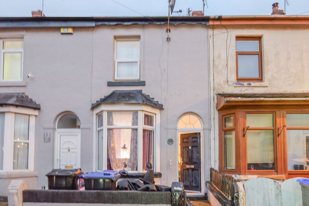 Property photo 1 of 22