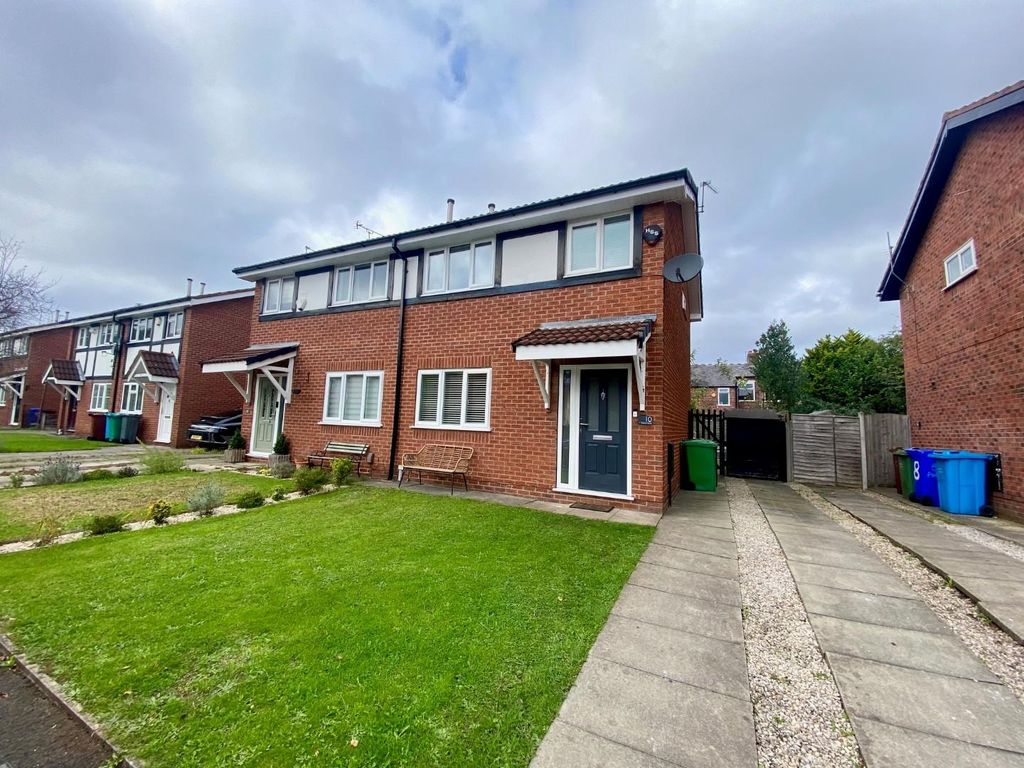 Property photo 1 of 18
