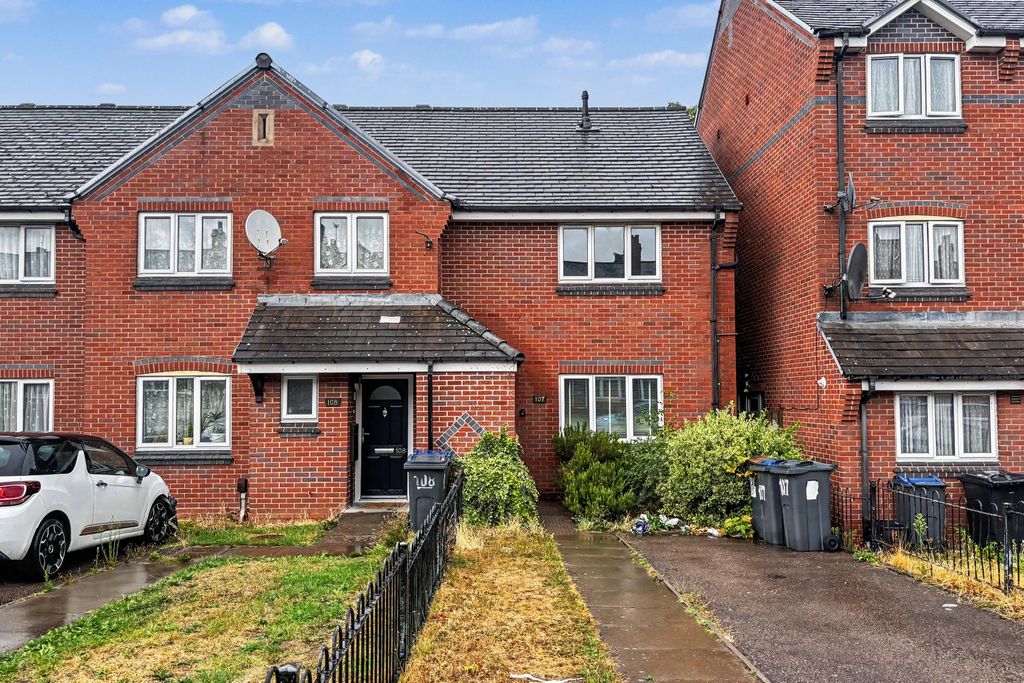 Property photo 1 of 13 107 Brighton Road, Birmingham B12 8Qj