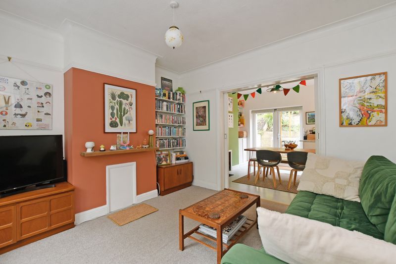 Property photo 2 of 27 Living Room