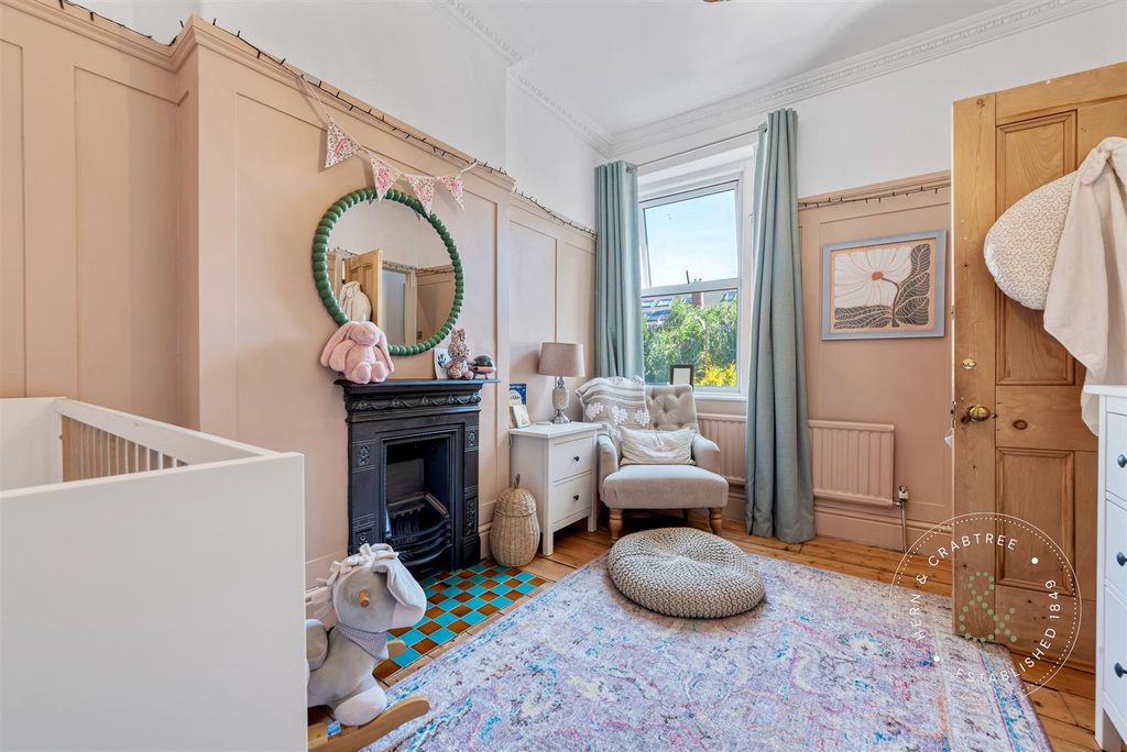 Property photo 3 of 50 Amesbury-Road-02.Jpg