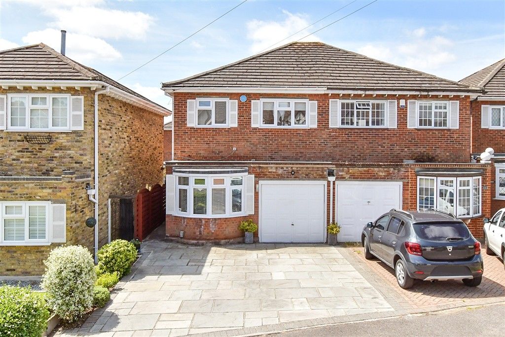 Property photo 1 of 12 External Web