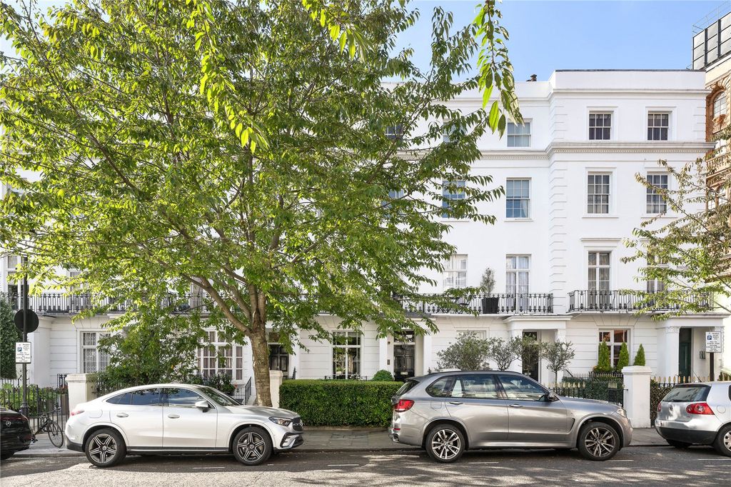 Property photo 1 of 19 Exterior