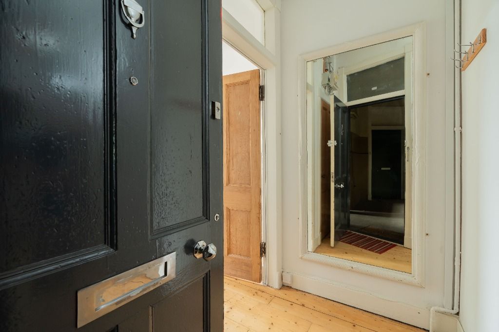 Property photo 2 of 25 Photo 2