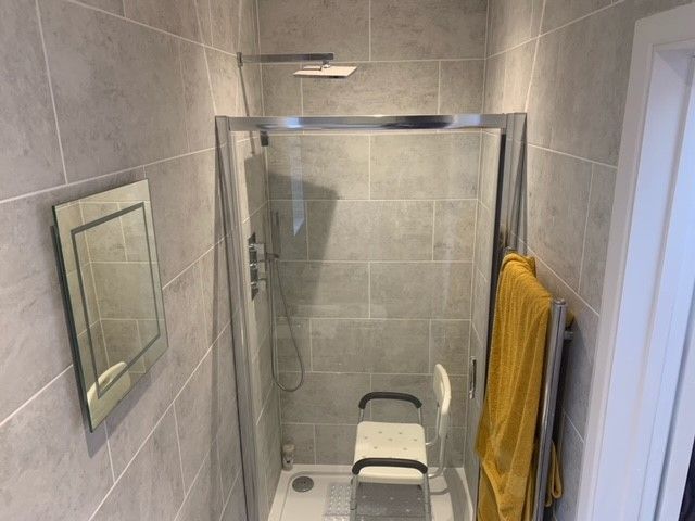 Property photo 3 of 6 Bathroom