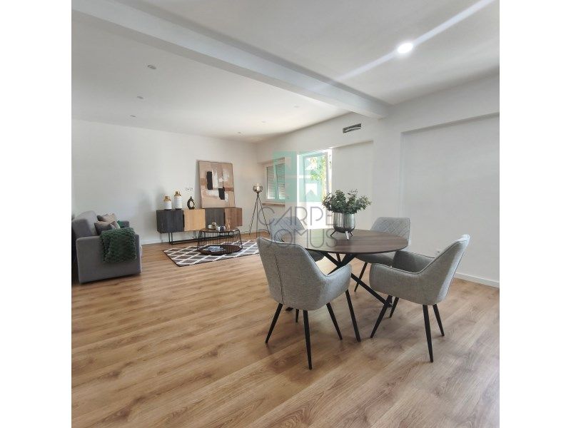 Property photo 1 of 25