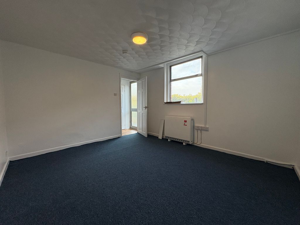 Property photo 2 of 5 Img_1722