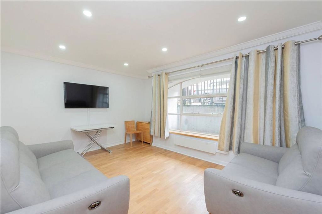 Property photo 2 of 4