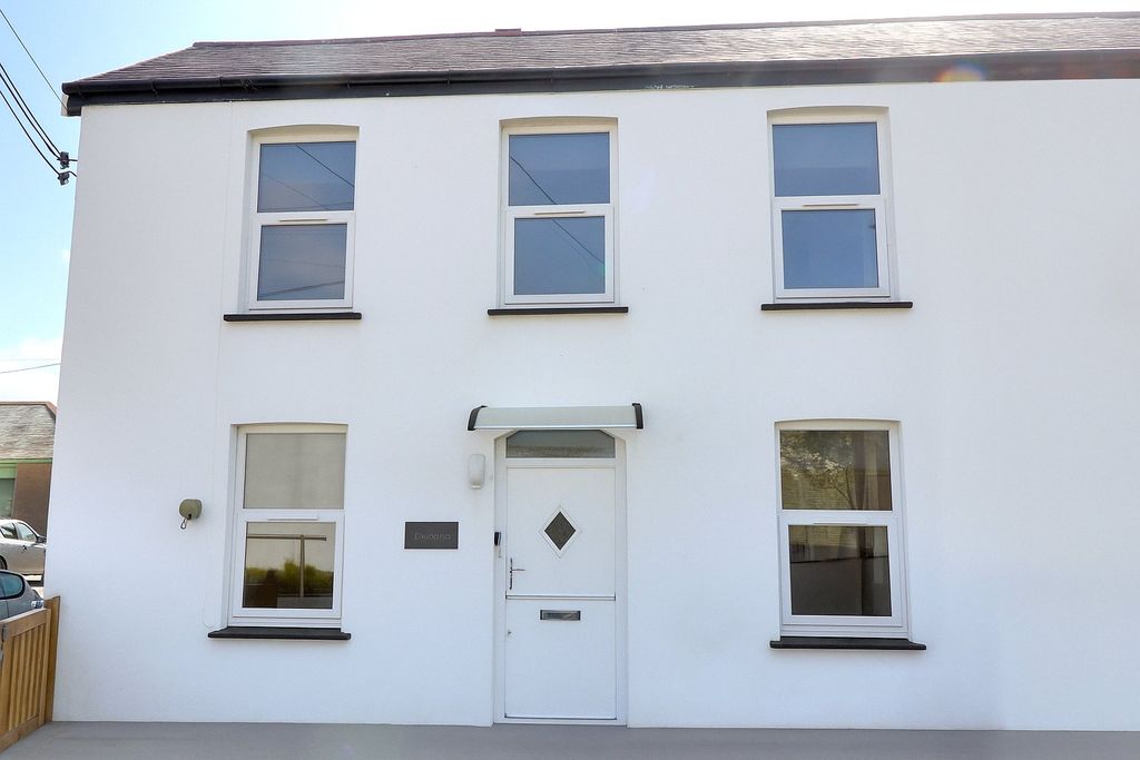 Property photo 1 of 15 Picture No. 01