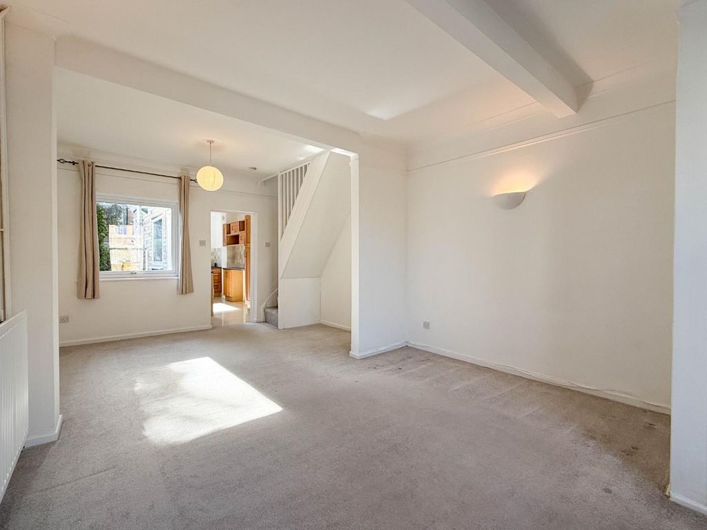 Property photo 2 of 13 20260302_133344016_0.0.Jpg